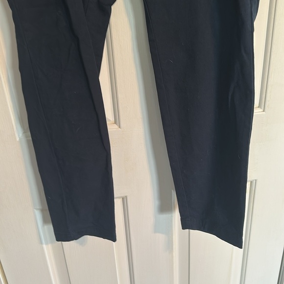 Old Navy High Rise Skinny Navy Pant size 14 women’s - Picture 2 of 5